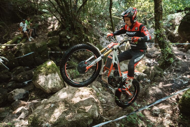CN Trial: Lagares recebeu a terceira ronda da época