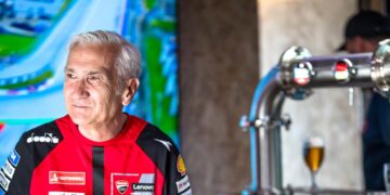 MotoGP: Davide Tardozzi fala em “pesadelo” após início complicado da Ducati em 2026