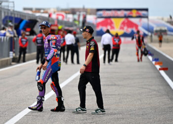 MotoGP: Físico! Ser mais alto tem mais vantagens ou desvantangens?