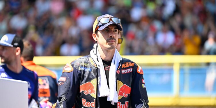 MotoGP: Maverick Viñales mais satisfeito em Assen, mas futuro continua em dúvida