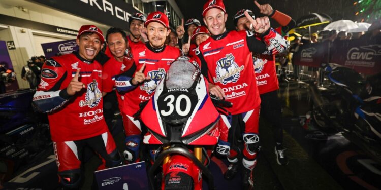 2026-8H-Suzuka-Race-Honda HRC, Takumi TAKAHASHI, Jonathan REA, Somkiat CHANTRA, CBR1000RR-R SP
