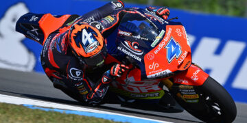 MotoGP: Moto2, Ivan Ortola resiste à pressão de Holgado e vence em Sachsenring
