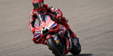 MotoGP: Marc Márquez não dá hipóteses e triunfa em Sachsenring