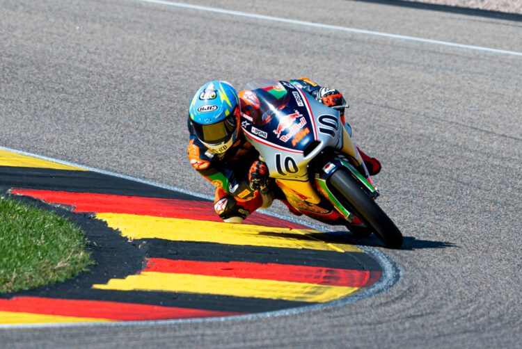 RB Rookies Cup: Afonso Almeida termina 16.º e destaca evolução em Sachsenring