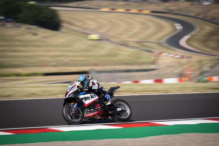 WSBK: BMW volta a apostar no conceito que levou Toprak ao título