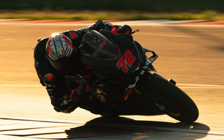 MotoGP: Bezzecchi está de volta italiano já roda em Misano após a cirurgia