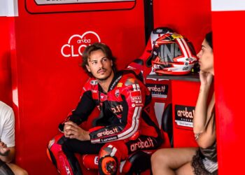 WSBK: Bulega analisa crise da BMW e destaca impacto de Toprak Razgatlioglu