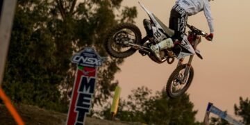 CN Supercross: Segunda ronda do campeonato em Lustosa