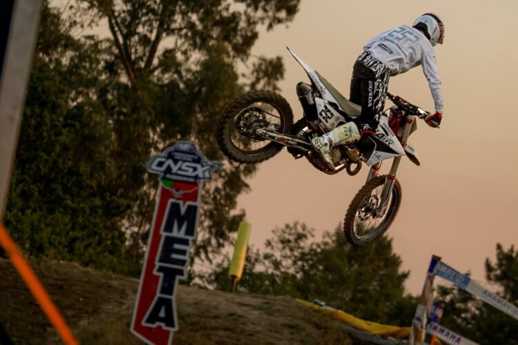 CN Supercross: Segunda ronda do campeonato em Lustosa