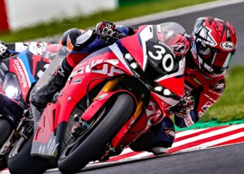 EWC: Primeiro golpe da Honda – equipa oficial lidera antes da luta pela pole