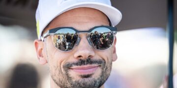 WSBK: BMW assume que faltou transformar potencial em resultados, após regresso de Miguel Oliveira