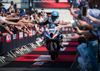 WSBK: Aposta em Magny-Cours e Estoril, BMW procura solução para Miguel Oliveira
