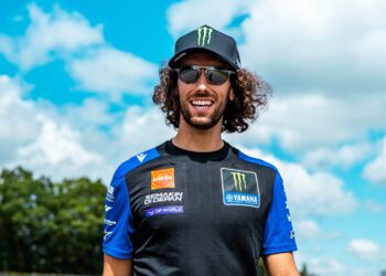 WSBK: Alex Rins admite ‘Estamos a tentar encontrar algo no WorldSBK’