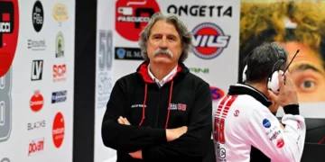 MotoGP: Paolo Simoncelli ‘Se tivéssemos capacidade para pagar 100.000 euros a um piloto, talvez estivéssemos vencer corridas’