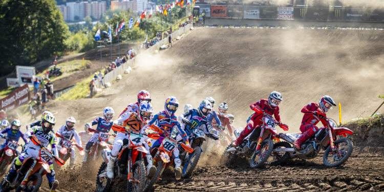 MXGP – Herlings e Farres lideram em Loket após o GP da Chéquia