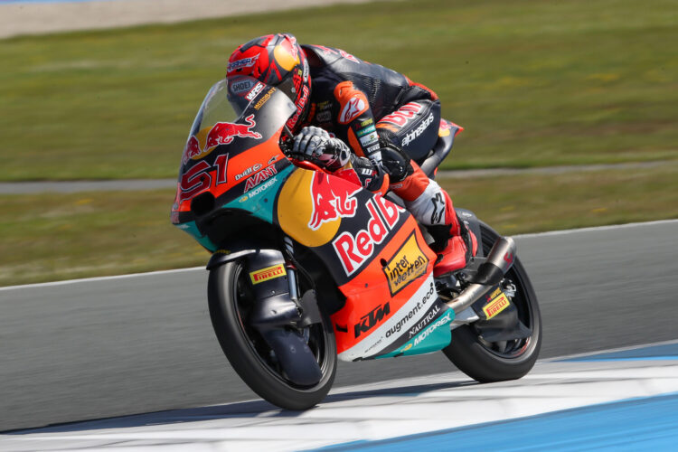 MotoGP: Moto3, Brian Uriarte conquista pole em Sachsenring por apenas 24 milésimos