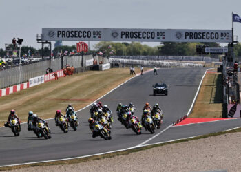 WCR – Drama com Herrera a vencer Corrida 1 apesar de toque