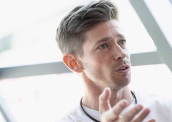 MotoGP: Casey Stoner critica a era moderna ‘Está a cometer os mesmos erros da F1’