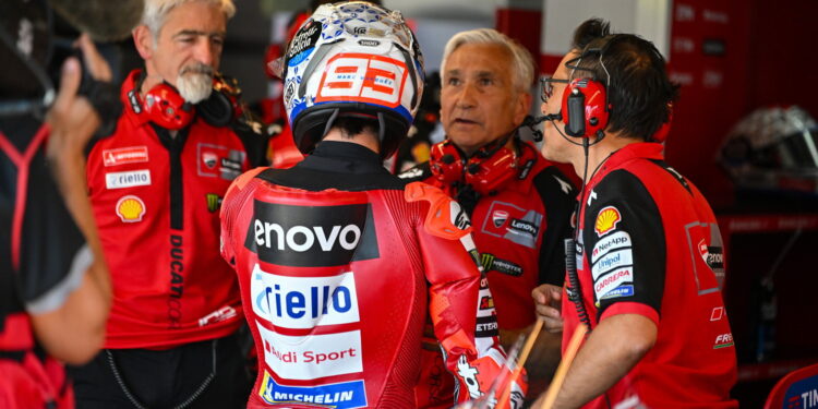MotoGP: Telemetria da Ducati revela diferenças físicas de Marc Márquez