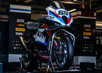 WSBK: Mundial prepara mudança histórica em 2027, combustível único está a caminho
