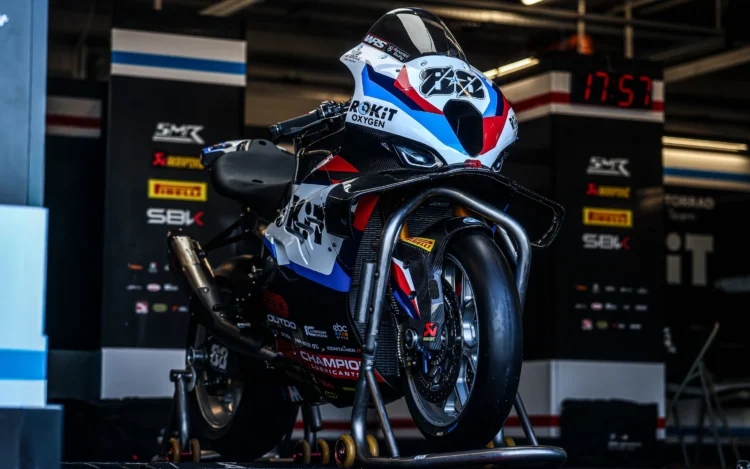 WSBK: Mundial prepara mudança histórica em 2027, combustível único está a caminho