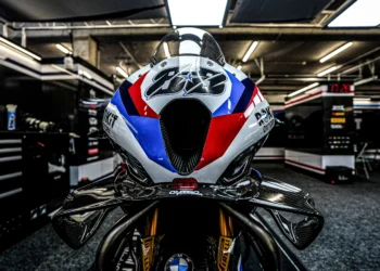 WSBK: BMW M1000RR a arma de Miguel Oliveira e Danilo Petrucci para desafiar a Ducati