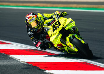 MotoGP: Aprilia ameaça, mas Di Giannantonio fecha FP2 na liderança em Silverstone