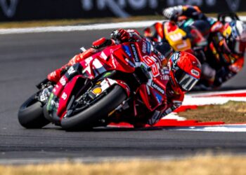 MotoGP: Jové lança o alerta, Acosta pode acelerar a despedida de Marc Márquez