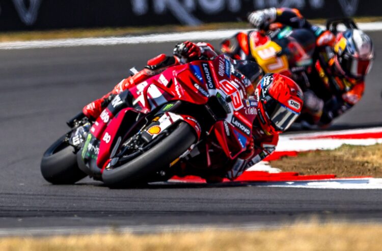MotoGP: Jové lança o alerta, Acosta pode acelerar a despedida de Marc Márquez