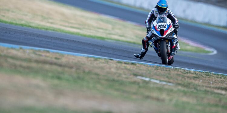 WSBK: BMW já venceu aqui, Miguel Oliveira chega a Magny-Cours com ambição renovada
