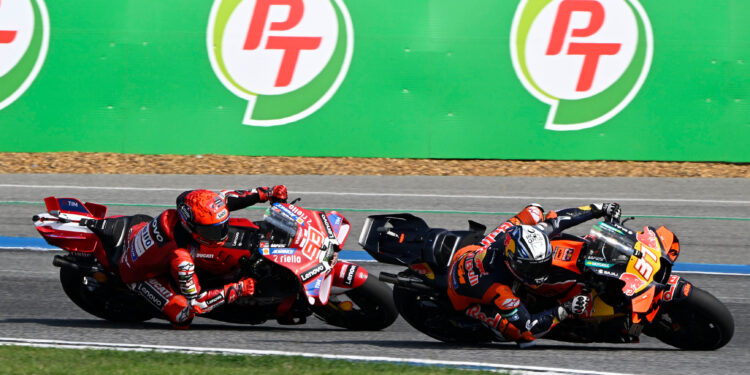 MotoGP: Entre Acosta e Bagnaia; Stoner elogia o futuro e lamenta o presente da Ducati