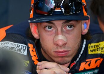 MotoGP: Acosta revela detalhes dos testes ao futuro sistema de áudio