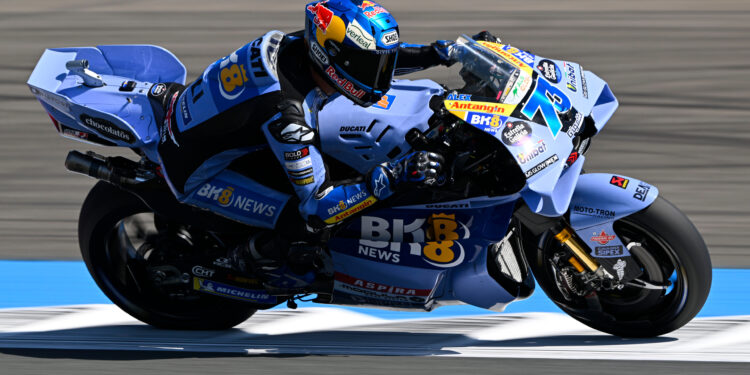 MotoGP: Alex Márquez supera Bezzecchi por 0,173s no FP1 em Silverstone