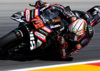 MotoGP: Bezzecchi voa para a pole em Aragão e trava o favoritismo de Marc Márquez
