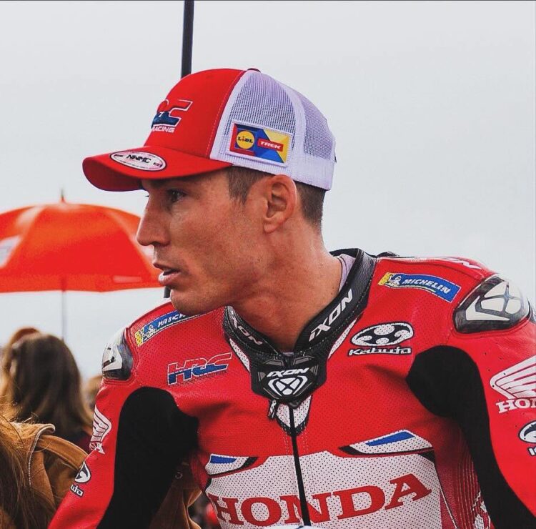 MotoGP: Aleix Espargaró revela quem acredita que vai disputar o título até ao fim