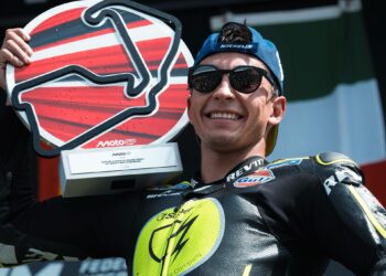 MotoGP: Raúl Fernández lança debate sobre a promoção dos pilotos