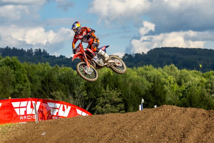 AMA Pro Motocross: Hunter Lawrence impõe-se e relança luta pelo título