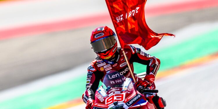 MotoGP: Marc Márquez vence GP de Aragão e reforça candidatura ao título