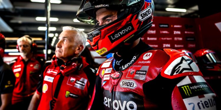 MotoGP: Marc Márquez admite dificuldades físicas ‘Não tinha controlo sobre o meu braço direito’