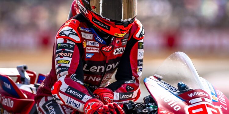 MotoGP: Silverstone expõe limitações físicas de Marc Márquez