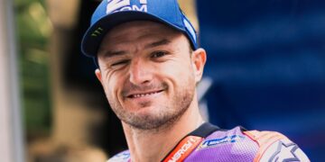 WSBK: Yamaha avança por Jack Miller e complica renovação de Xavi Vierge