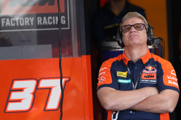MotoGP: ‘Não fomos suficientemente bons’ KTM admite falhas na saída de Pedro Acosta