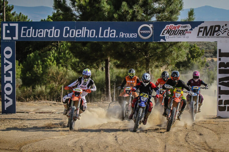 Nacional Super Enduro – Diego Rodrigues ascende com 3 vitórias na Elite