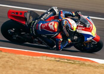 MotoGP: Moto2, Filip Salac vence ‘thriller’ em Silverstone após caos na última volta