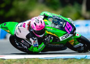 MotoGP: Moto3, Scott Ogden conquista pole caseira em Silverstone