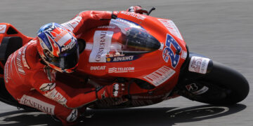 MotoGP – Pirro critica Stoner enquanto piloto de testes