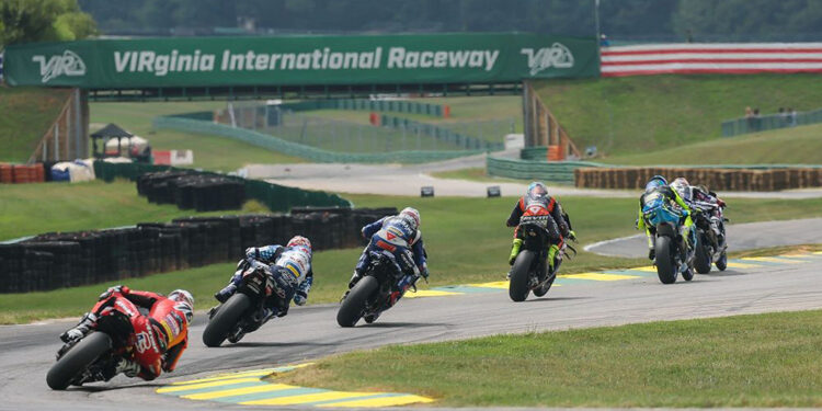MotoAmerica – Loris Baz com vitória na Corrida 3
