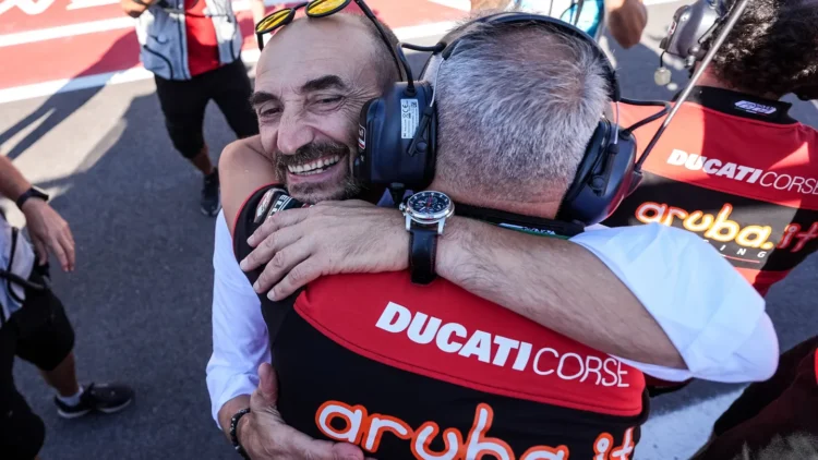 WSBK: Claudio Domenicalli ‘é necessário encontrar um equilíbrio entre as performances das Superbike e as das MotoGP’