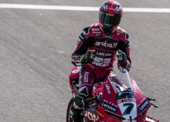 WSBK: Iker Lecuona faz o pleno em Cremona vencendo a corrida 2 com Bulega campeão