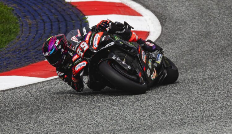 MotoGP: Pole ao milésimo! Jorge Martín supera Marc Márquez por apenas 0,015s